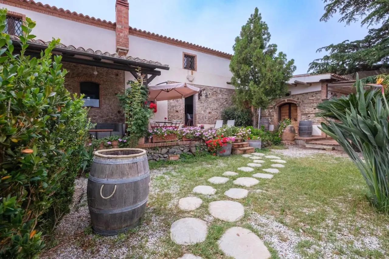 Sicilian Suite Garden Rodia